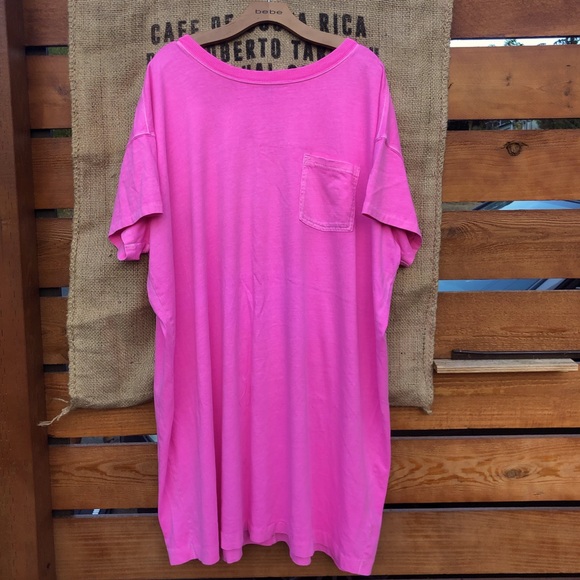 Old Navy Dresses & Skirts - Old Navy Hot Pink Slouchy-Fit T-shirt Dress 3x